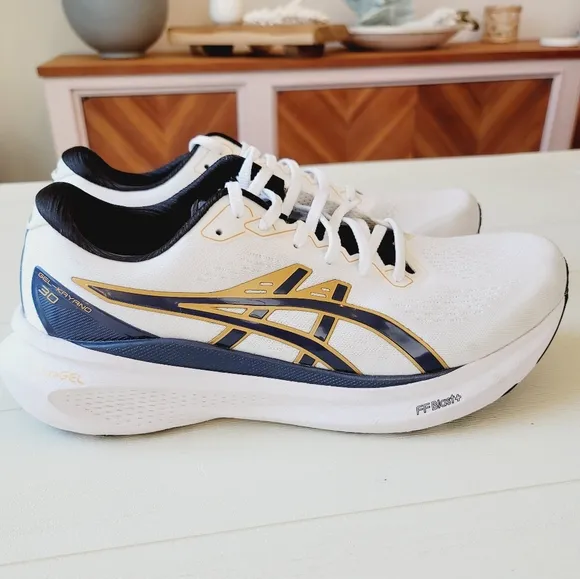 🆕️ Asics Gel Kayano 30th Anniversary Running Shoes in White / Deep Ocean