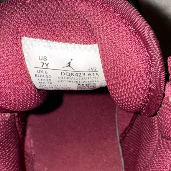 🏀 Jordan one sneaker