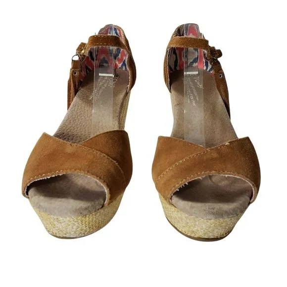 1 Day SALE Tom's Suede platform wedge tassel ankle strap