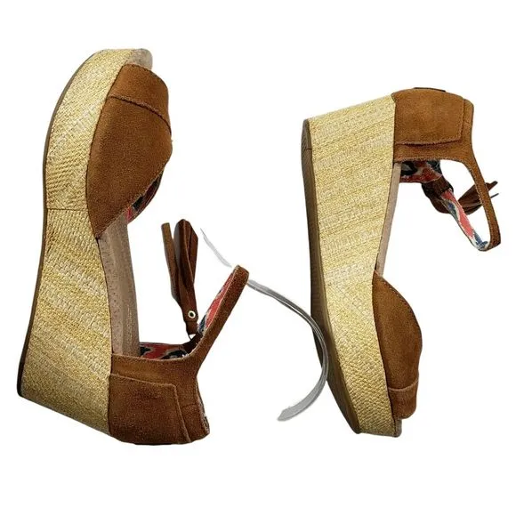 1 Day SALE Tom's Suede platform wedge tassel ankle strap