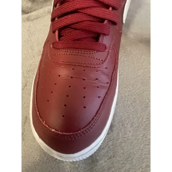 10.5 Nike Air Force 1 Maroon White Black  Lace Up AF1