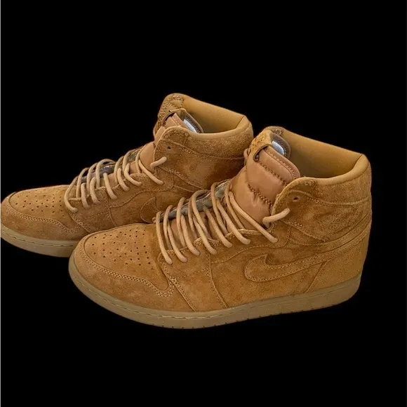 2017 NIKE AIR JORDAN‎ 1 RETRO HIGH OG WHEAT 555088-710 MENS SIZE 10.5