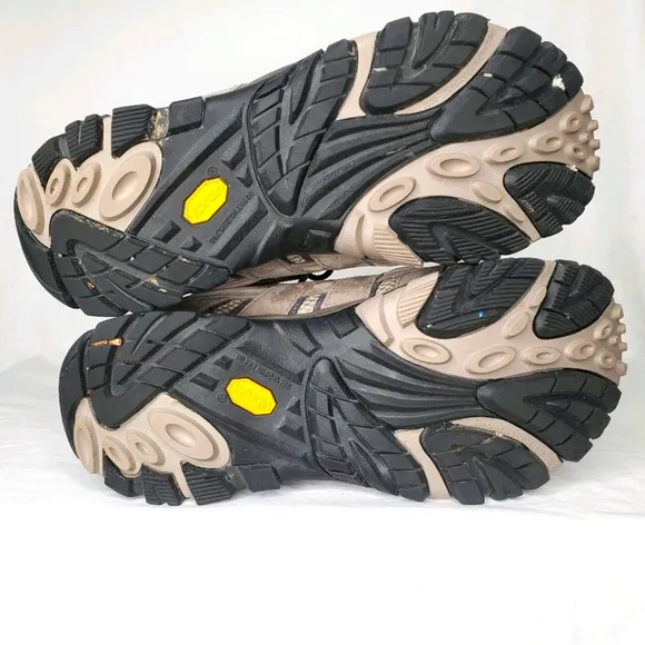 28) MERRELL &quot;Moab 2&quot; Vibram Waterproof Sz. 11W Men's