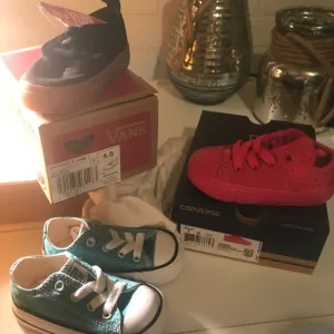 3 pair of toddler shoes  Vans, Chuck Taylors