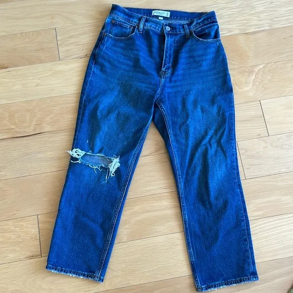 Abercrombie The Ankle Straight ultra high rise jeans