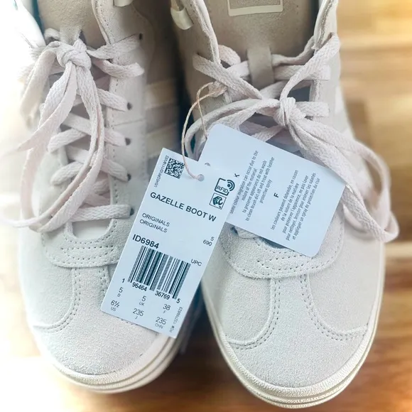 ADIDAS | 6.5 / 7 / 7.5 / 8 | Gazelle Bold Ivory Wonder High Top Boot Platforms
