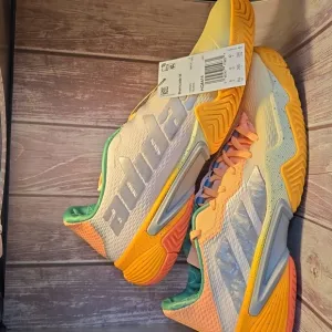 Adidas Barricade Tennis Shoes Mens 8 1/2 HQ8416 Low Top Lace Up Yellow Orange**