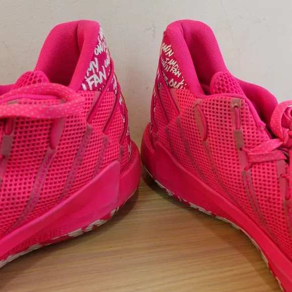Adidas Dame 7 I Am my Own Fan Basketball Shoes Mens 15 Team Shock Pink Graffiti