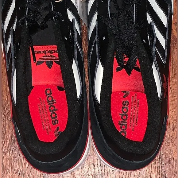 Adidas Forum low size 15