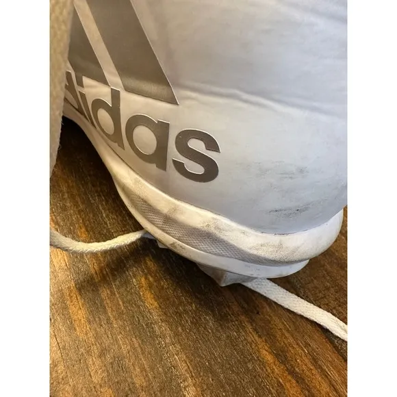 Adidas® Freak MD 20 Football Cleats White &amp; Metallic Silver Size 8.5 FW3576