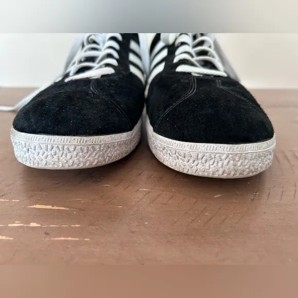 Adidas Gazelle Black Low Top Men’s - Size 14