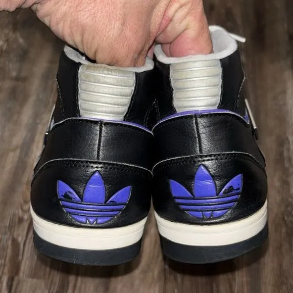 Adidas high top basketball shoes black &amp; purple 2013 mens size 10.