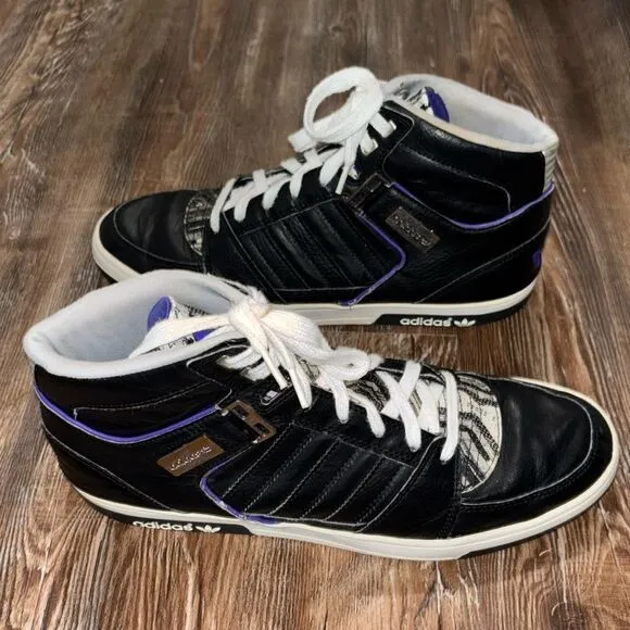 Adidas high top basketball shoes black &amp; purple 2013 mens size 10.