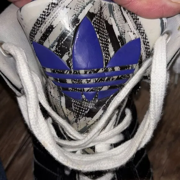 Adidas high top basketball shoes black &amp; purple 2013 mens size 10.