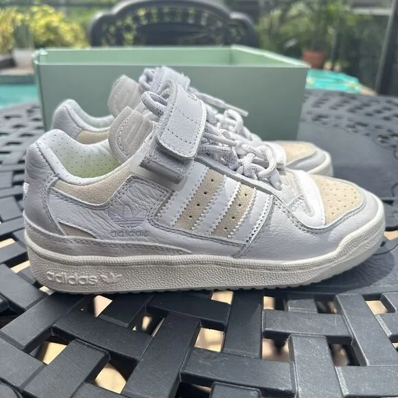 Adidas Ivy Park x Forum Low White Unisex Athletic Shoes FZ4389 Size 4.5