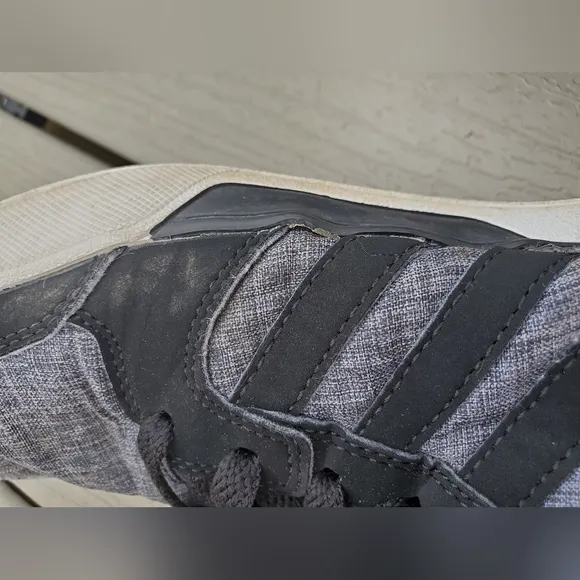 Adidas | M7 | Black/Gray Neo Raleigh Mid Top Basketball Sneakers
