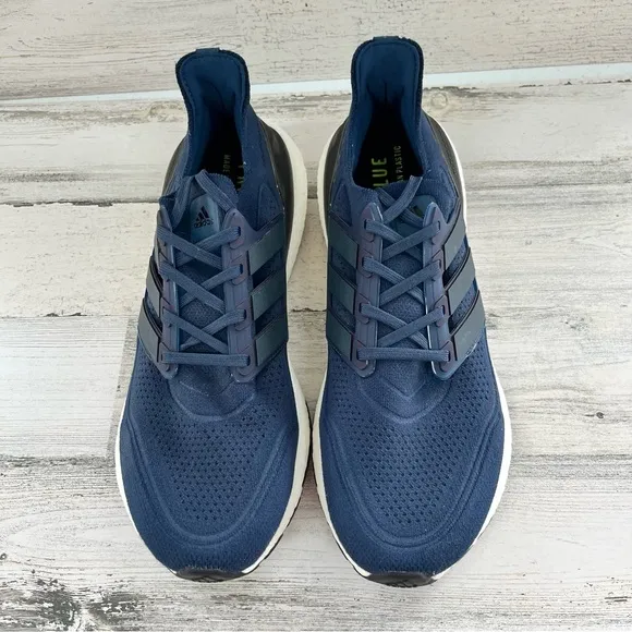 Adidas Men’s UltraBoost Lace Up Running Shoes In Blue Size 12