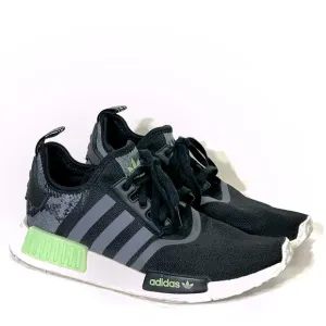 Adidas NMD R1 Snakeskin Size 8 Black Green Sneakers Shoes