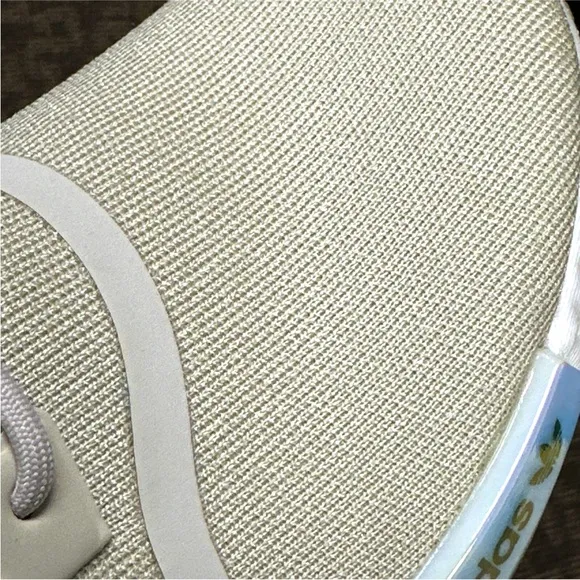 Adidas NMD_R1 Bliss GW5680 Sneakers Shoes Women's Size 9.5 Sparkle Beige NEW