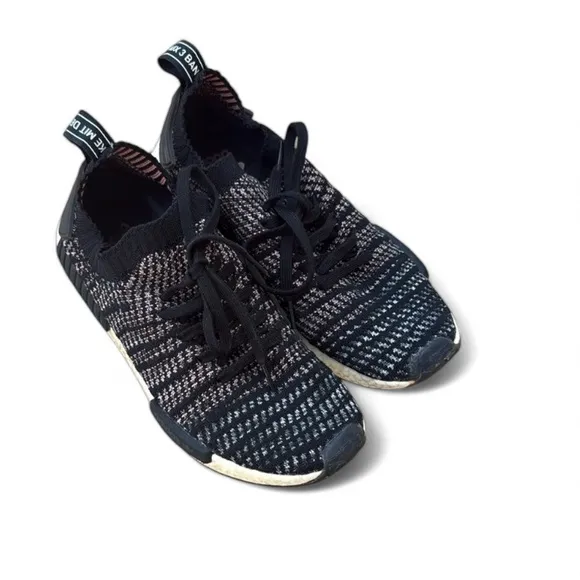 Adidas NMD_R1 Primeknit Men’s 11 Black White Boost Knit Lightweight Shoes