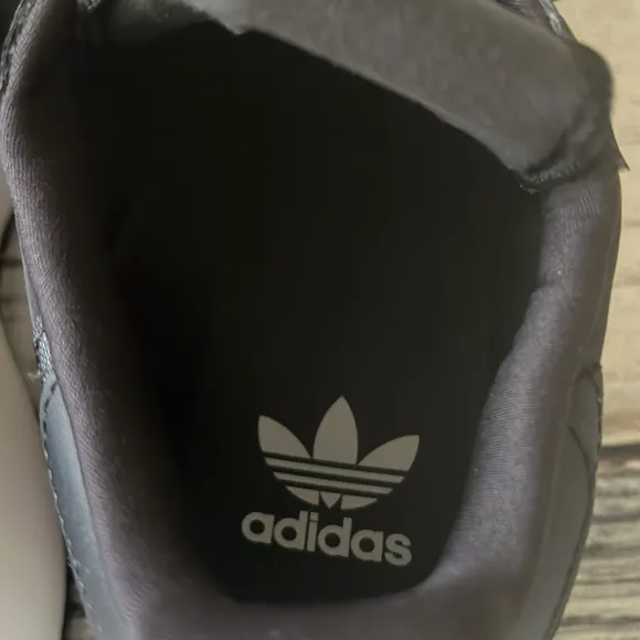 Adidas Original Retropy F2J Kid Size 5 1/2