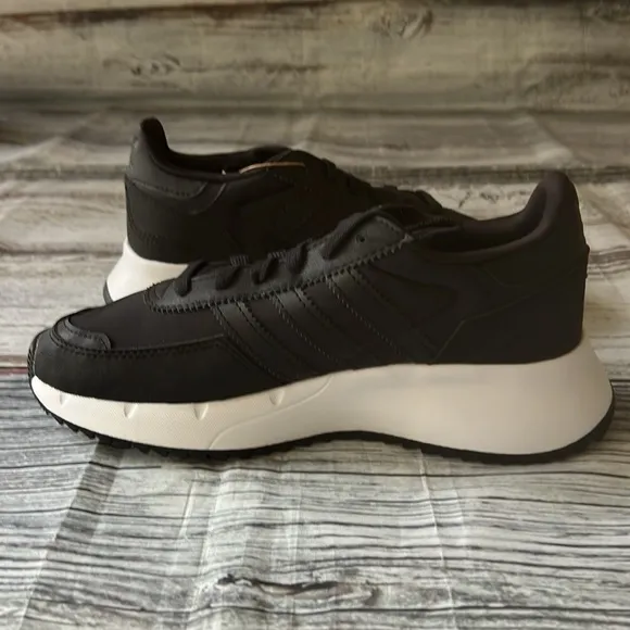 Adidas Original Retropy F2J Kid Size 5 1/2