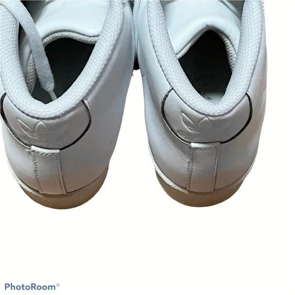 Adidas Pro Model sneakers