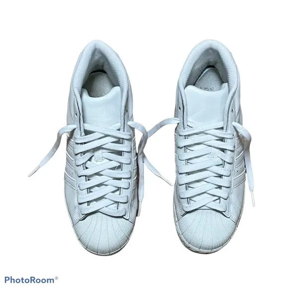 Adidas Pro Model sneakers