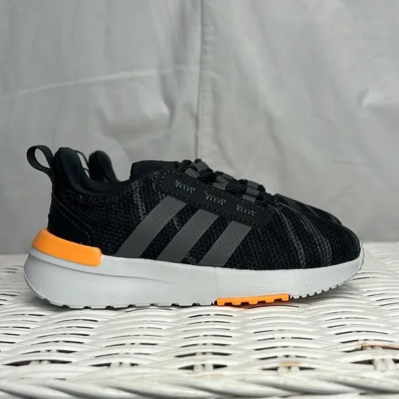 Adidas Racer TR 21 Running Shoes in Tiger Camo/Orange Size 7 - Toddler Medium