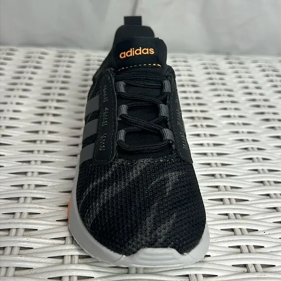 Adidas Racer TR 21 Running Shoes in Tiger Camo/Orange Size 7 - Toddler Medium