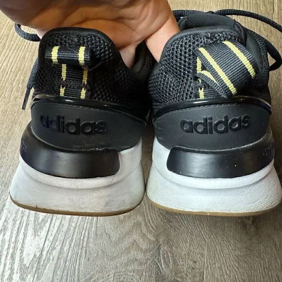 adidas Racer TR21 Black Gum Women’s Size 8