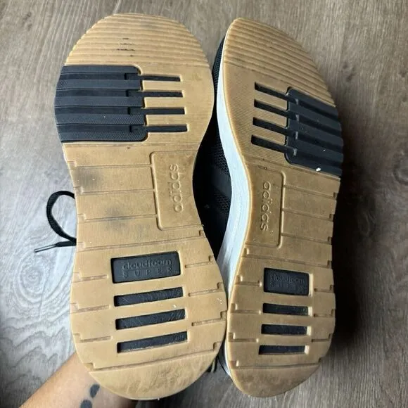 adidas Racer TR21 Black Gum Women’s Size 8
