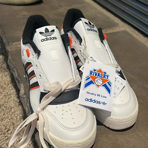 adidas Rivalry 86 Low Cloud White/Core Black/Semi Impact Orange