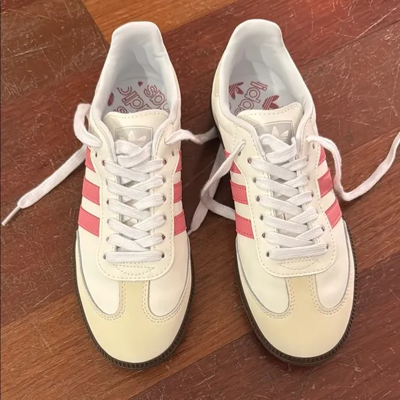 Adidas Samba Cream White and Pink Low-Top Sneakers with Rubber Sole