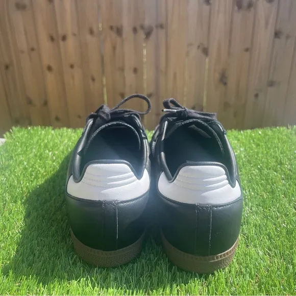 adidas Samba OG Black Gum Men’s Size - 11
