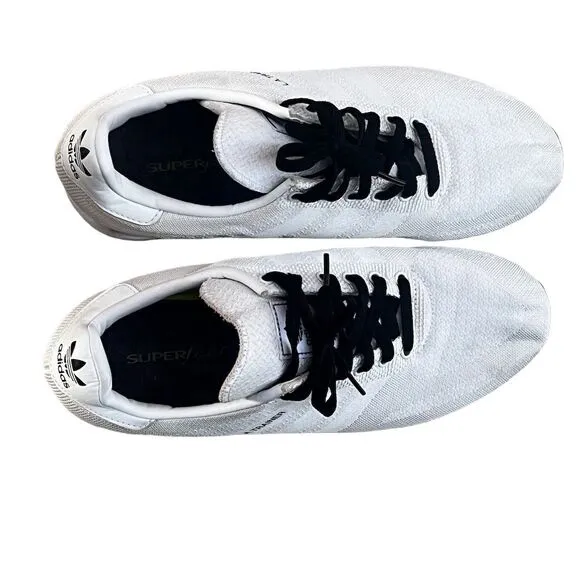Adidas Supernova Men's White Sneakers Size 10.5 US Running Walking Shoes