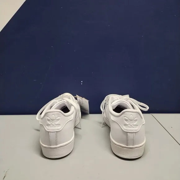 Adidas Superstar Low Top Sneaker Shoes Youth 3 White Lace Up Rubber Sole Ef5359