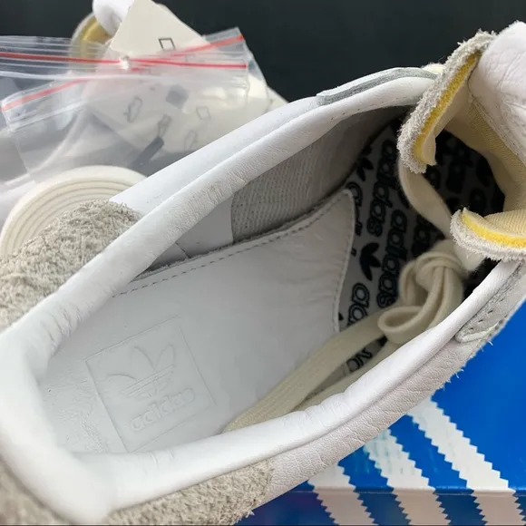 Adidas Superstar Shag Stripe Size 6.5 Mens / 8 Womens