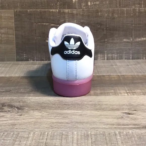 Adidas - Superstar W Originals “Shock Purple” FW3554