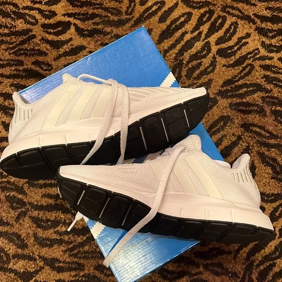 Adidas Swift Run 3 Shoes