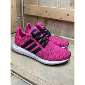 adidas Swift Run J Shock Pink/Core Black Running Shoes GS MENS 5.5 WOMENS 6.5