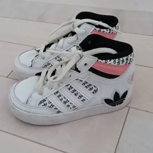 Adidas Toddler Pink Black Originals Hardcourt Hi Top Athletic Sneaker Shoes Size