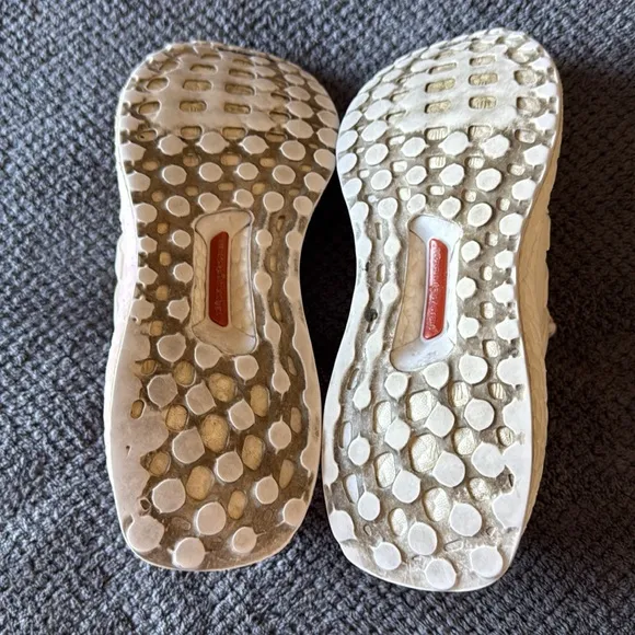 Adidas Ultraboost W Running Shoes Women’s 7.5 Cream Red Knit No Laces DB3209