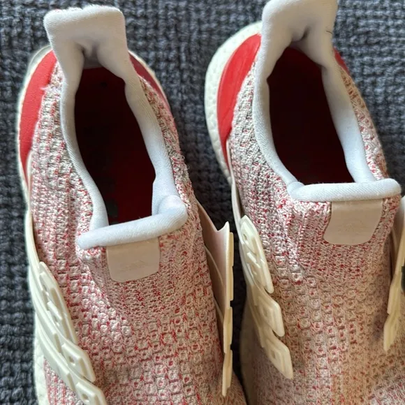 Adidas Ultraboost W Running Shoes Women’s 7.5 Cream Red Knit No Laces DB3209