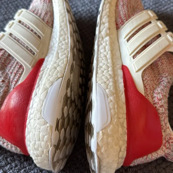 Adidas Ultraboost W Running Shoes Women’s 7.5 Cream Red Knit No Laces DB3209