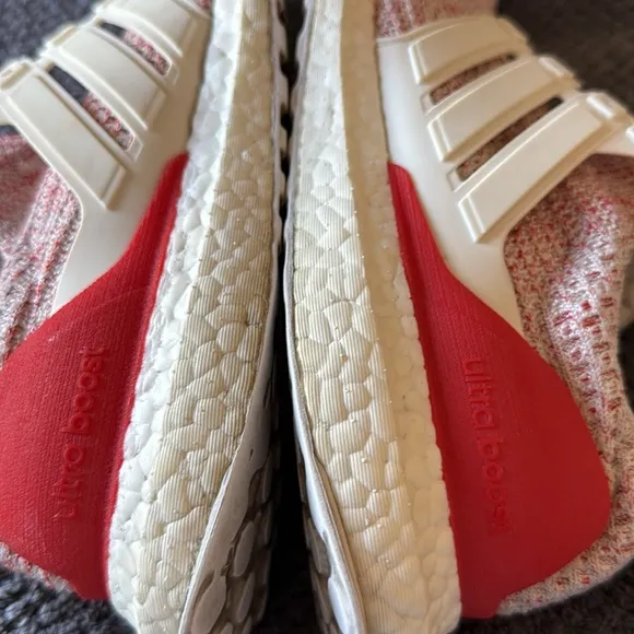 Adidas Ultraboost W Running Shoes Women’s 7.5 Cream Red Knit No Laces DB3209