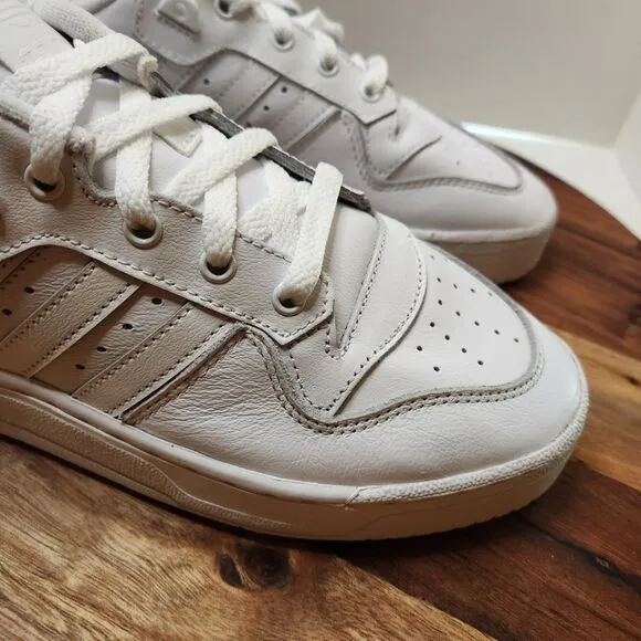 Adidas white Rivalry Low Shoes womens 8.5