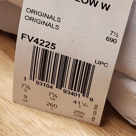 Adidas white Rivalry Low Shoes womens 9