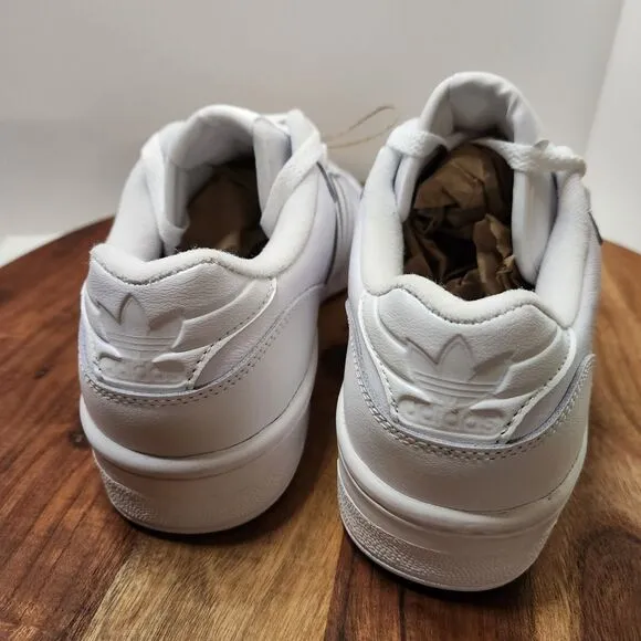Adidas white Rivalry Low shoes womens size 10