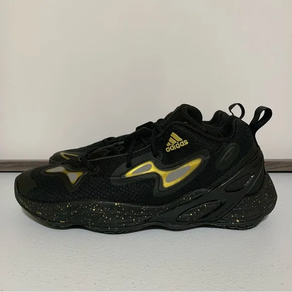 Adidas Women's Exhibit A Candace Parker Basketball Shoes-Size 11 NWT